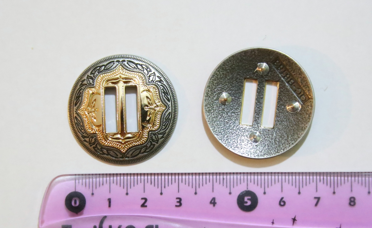 Schlitz Concho 32 mm silber/gold für Schnallen und Riemen