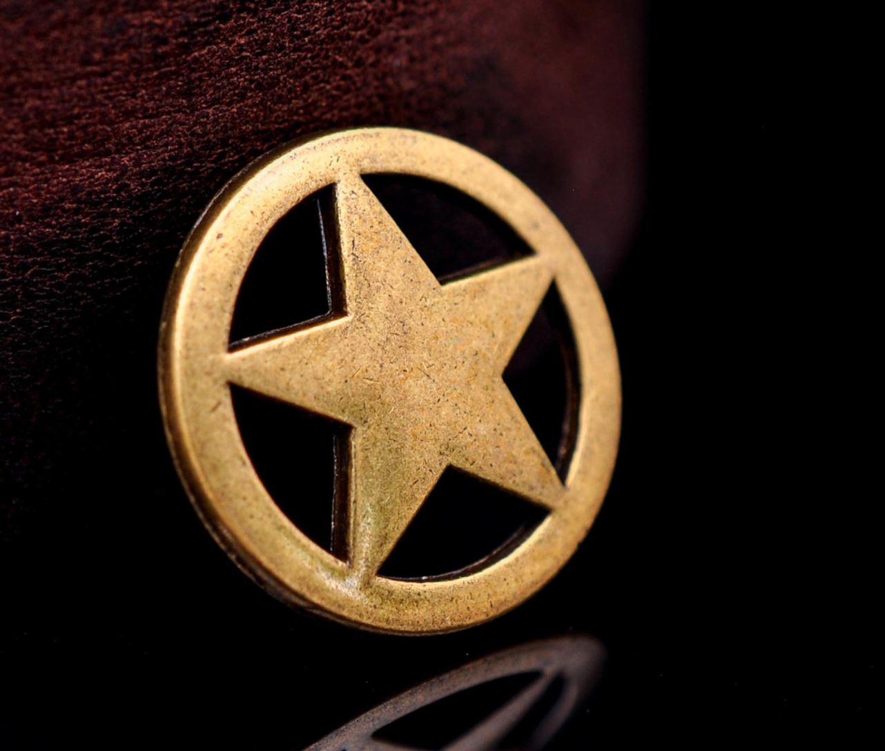 Texas Star 19 mm Western Concho gold matt zum Schrauben